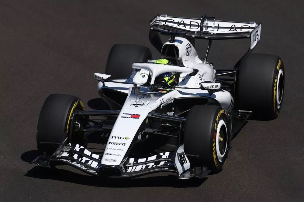 Cadillac ficha talento de Red Bull y McLaren para el auto de Checo Pérez en 2027