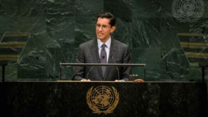 Roberto Velasco pide renovar a la ONU para enfrentar conflictos