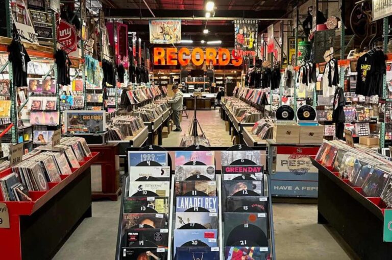 La Glorieta de Insurgentes se llena de vinilos: habrá feria gratis con discos, DJ sets y talleres